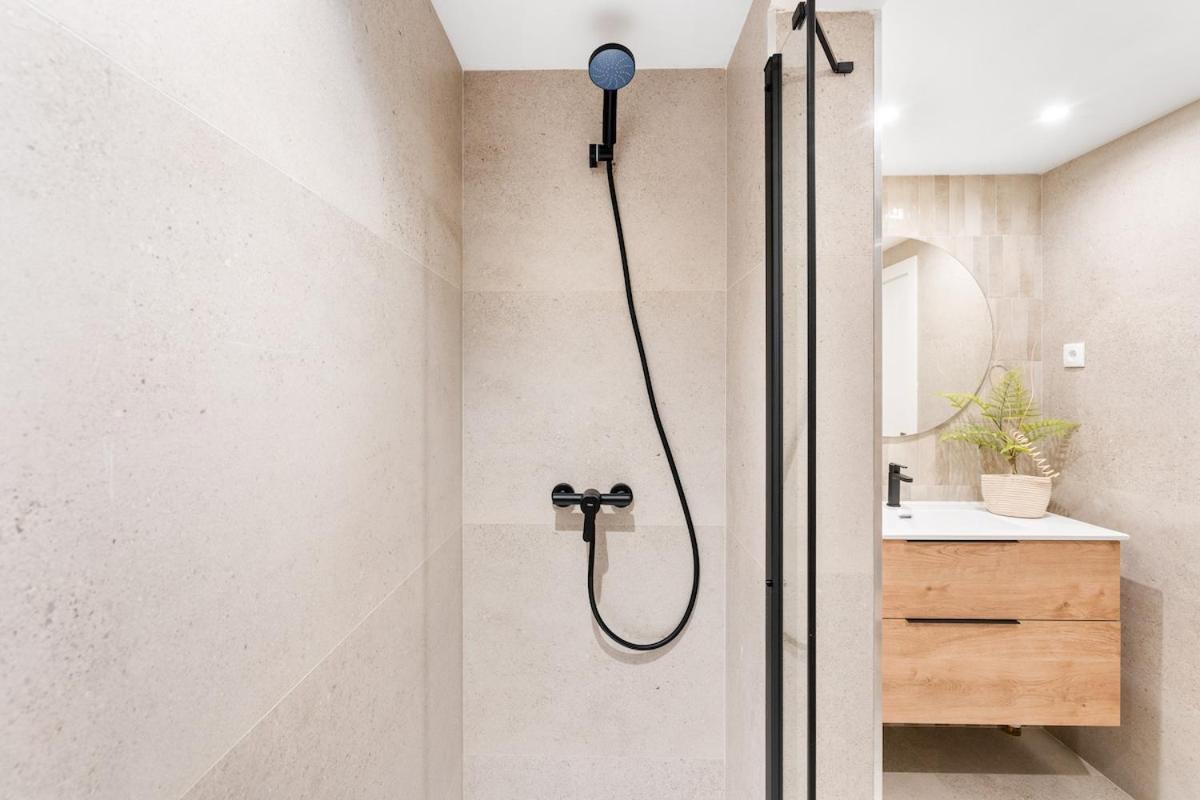 Lodging Apartments Liceu G1 Barcelona Eksteriør bilde
