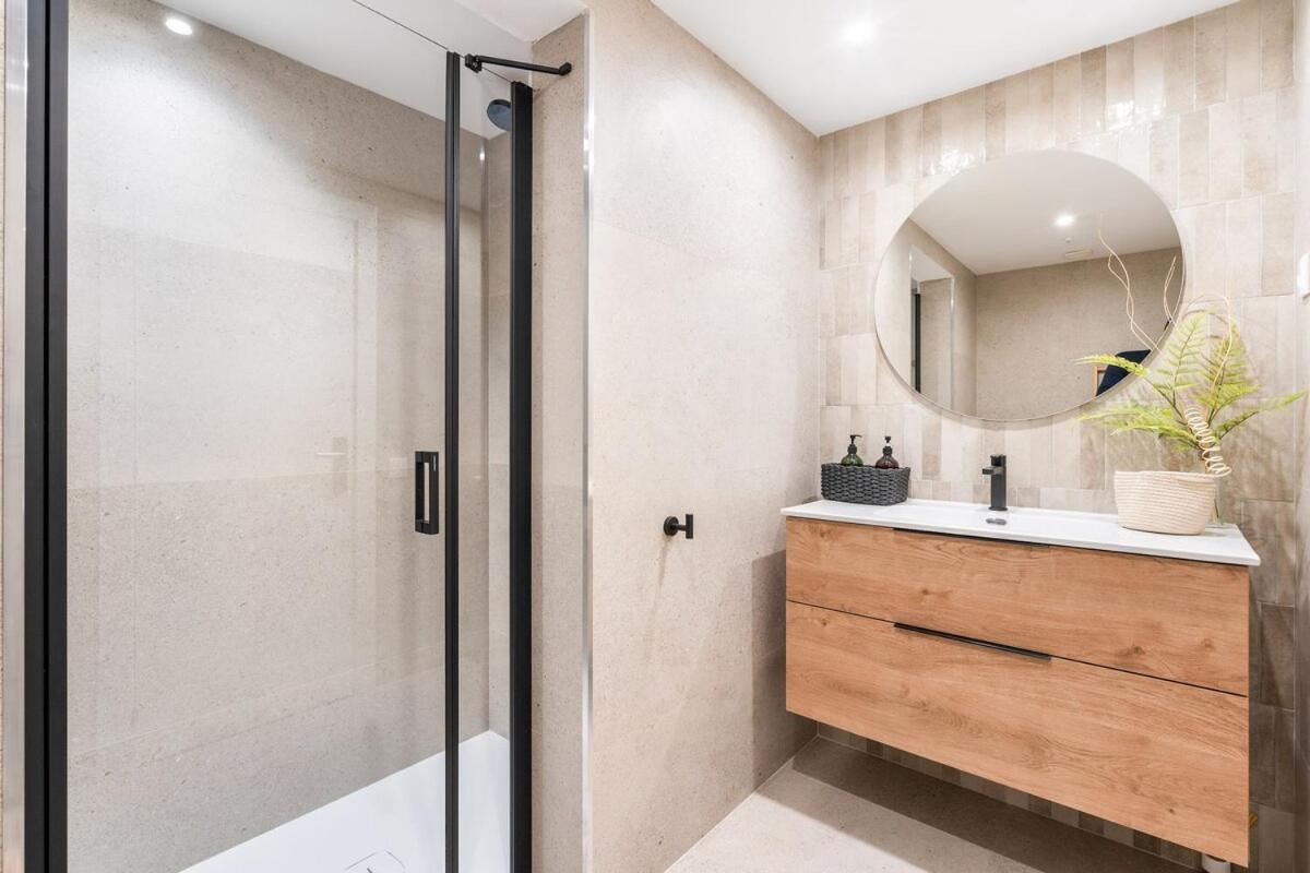 Lodging Apartments Liceu G1 Barcelona Eksteriør bilde